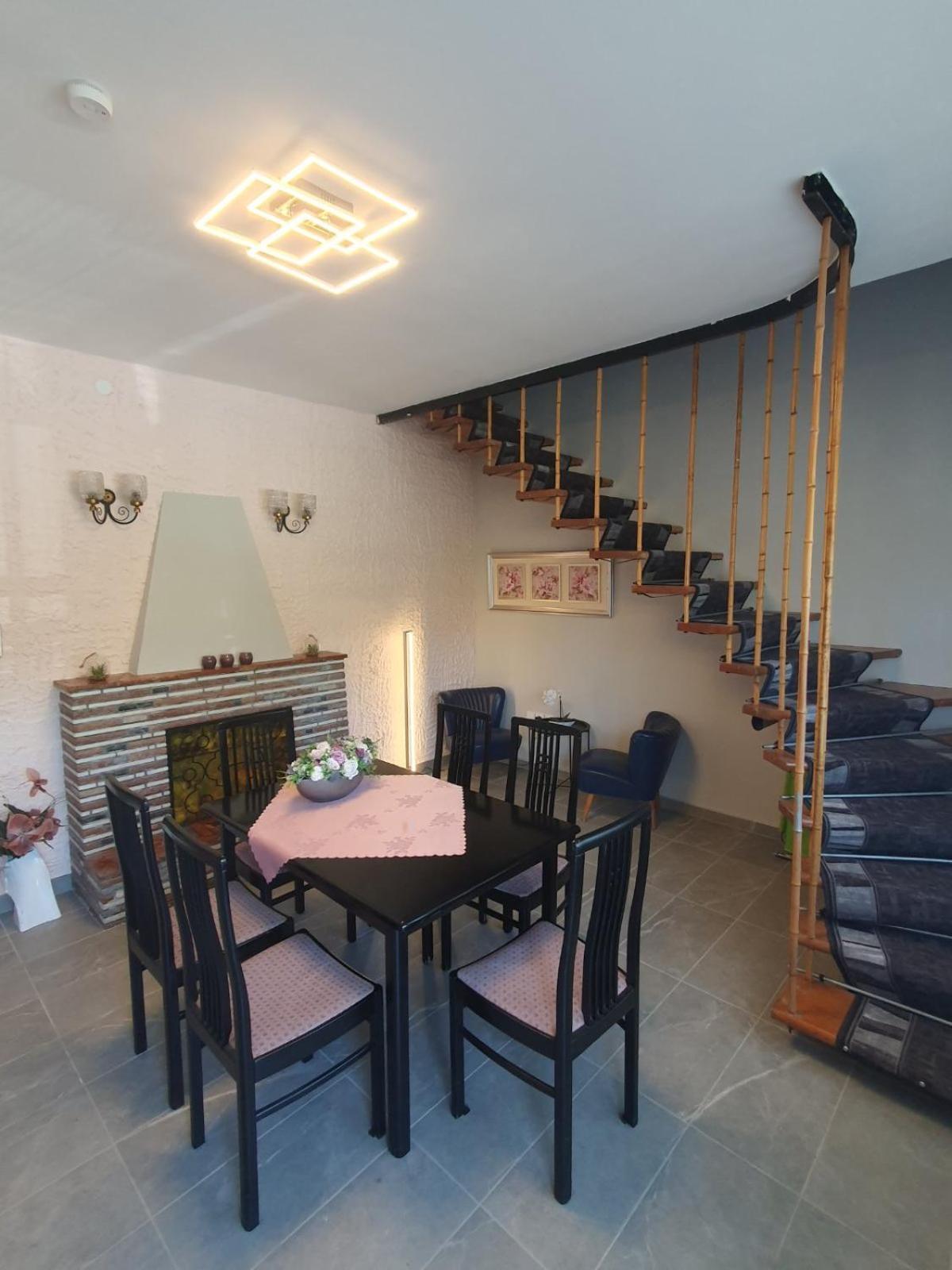 Lara Apartments Шиофок Экстерьер фото