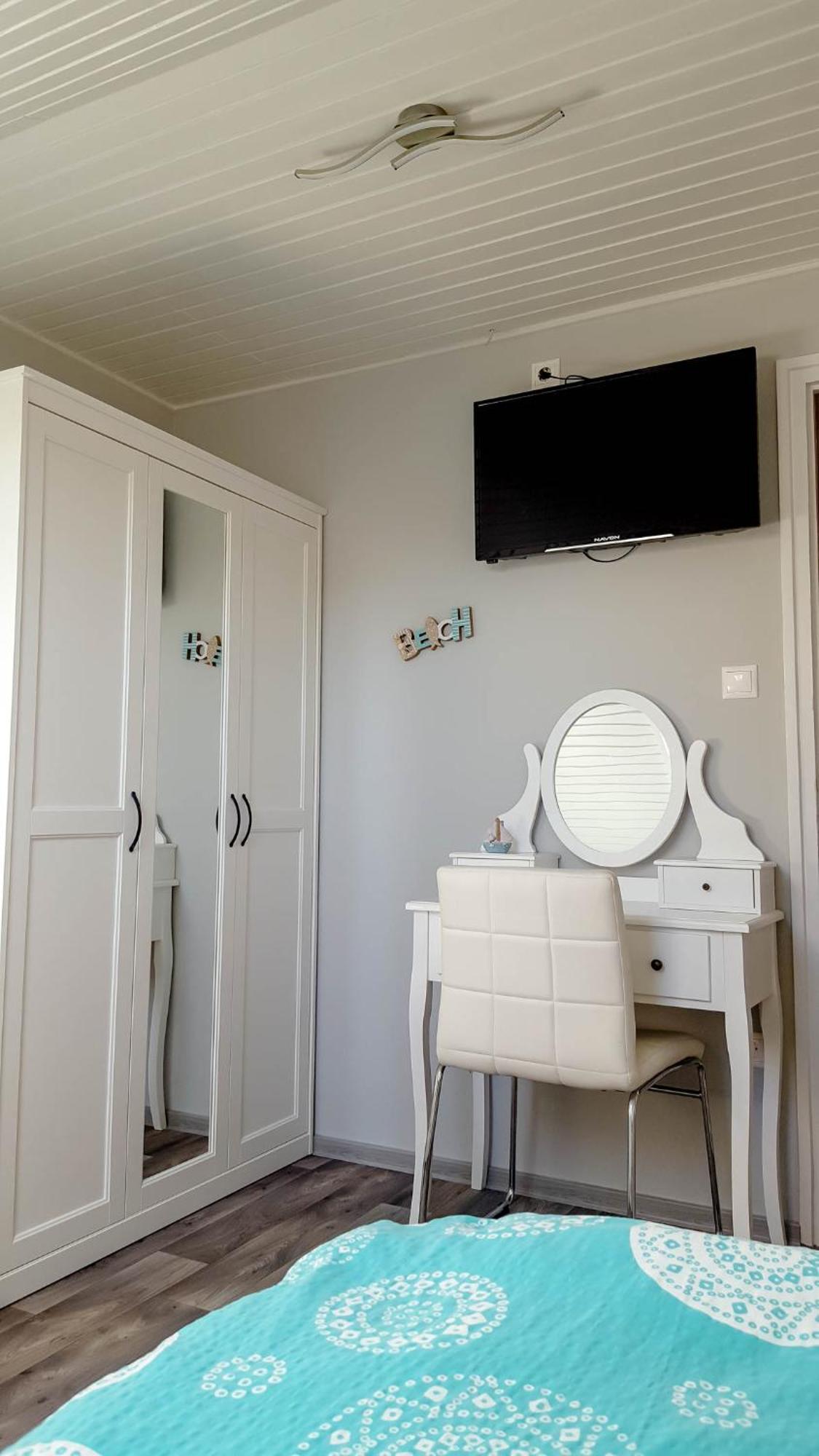 Lara Apartments Шиофок Экстерьер фото